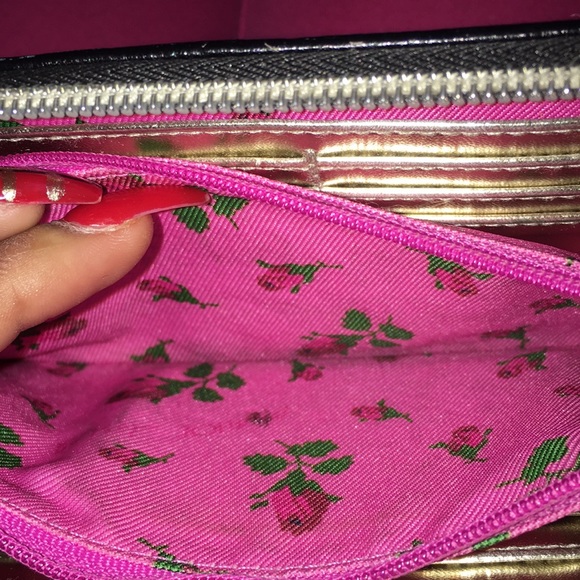 Wallet - Picture 5 of 5